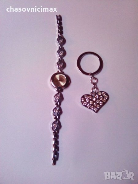 Дамски часовник + ключодържател, снимка 1