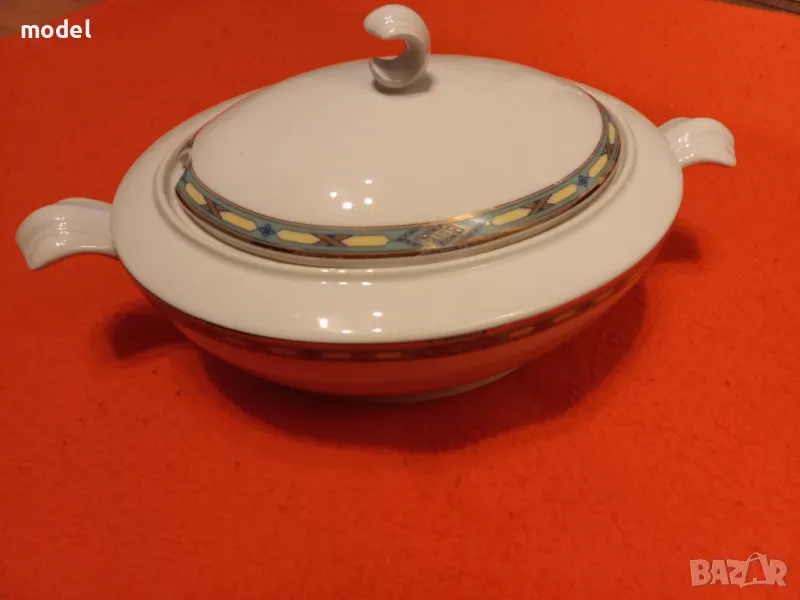 Порцеланов супник Bischofathal Porcelain fine de boheme, снимка 1