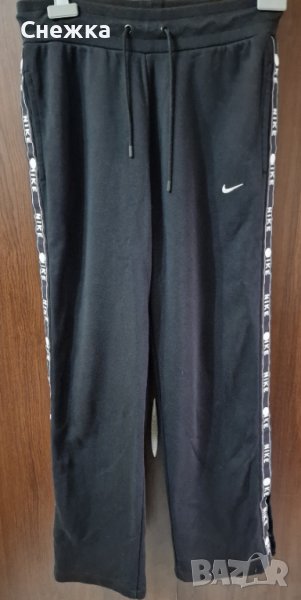 Дамски спортен панталон Nike, снимка 1