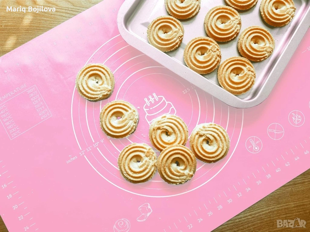 Силиконова постелка за печене, точене и месене, снимка 1