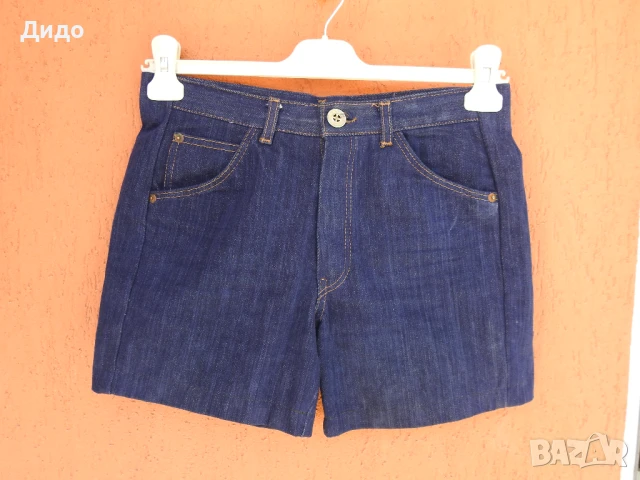 Соц. дамски дънкови къси панталони ПАНАКА деним Размер 28" , снимка 2 - Къси панталони и бермуди - 50730700