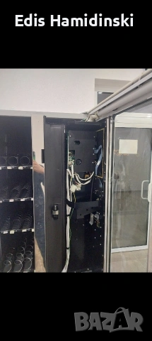 Продавам хладилна вендинг машина , снимка 8 - Вендинг машини - 53472837