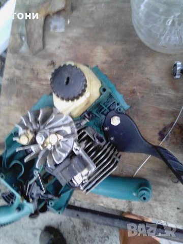 Моторен трион МАКИТА части, снимка 3 - Градинска техника - 28774291