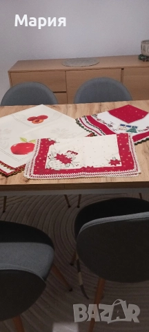 Новогодишни покривки за маса