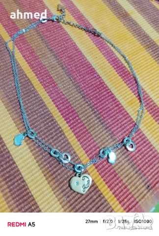 Красиво посребрено колиеGUess, снимка 2 - Колиета, медальони, синджири - 53276435