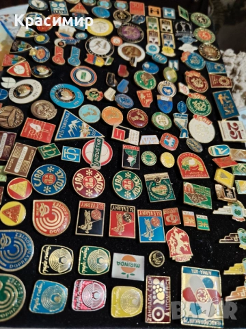Винтидж Значки. 150 бр. , снимка 9 - Антикварни и старинни предмети - 52776837