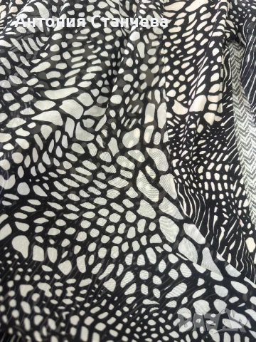 Дамска блуза, снимка 2 - Блузи с дълъг ръкав и пуловери - 50996607