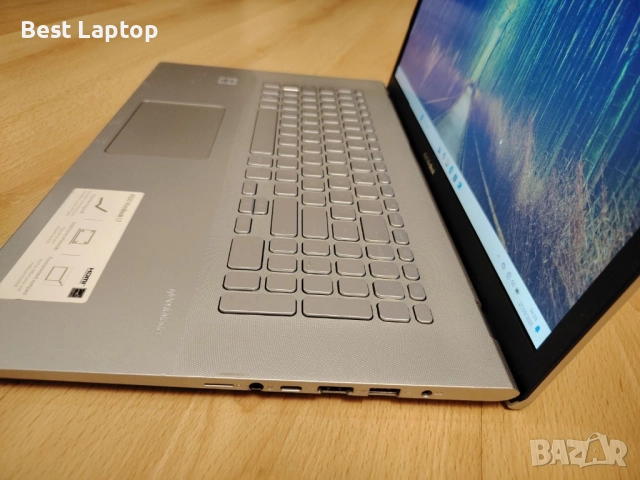 ASUS a712ja 17” FHD 8gb 256gb ssd i3-1005G1 laptop лаптоп, снимка 5 - Лаптопи за дома - 51860993