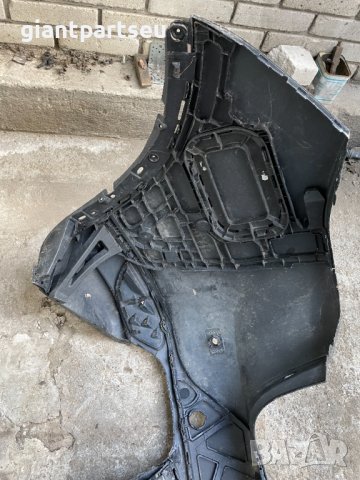 Задна броня за Порше кайен 2011-2013  Porsche caynne, снимка 3 - Части - 38622723