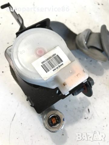 Преден десен предпазен колан за KIA Carnival (2006–2012) 88820-4D000, снимка 2 - Части - 53205038