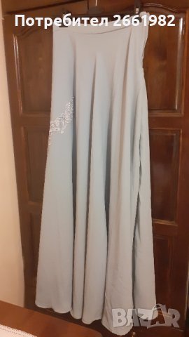 Разкошна небесносиня дълга пола - много богата!