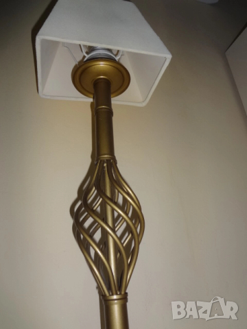 Винтидж лампа, снимка 5 - Настолни лампи - 52923001