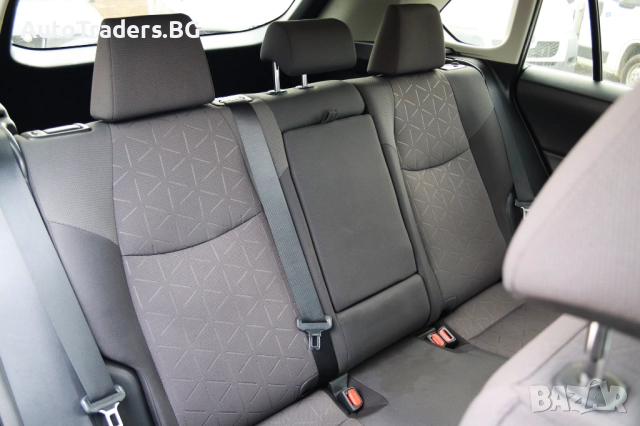 Toyota RAV4 V 2.5 Automatic, снимка 9 - Автомобили и джипове - 52742704