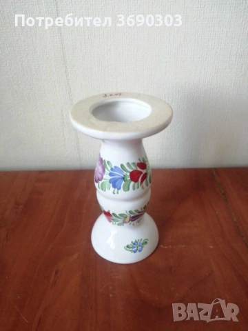 Порцеланов свещник ръчно рисуван, цена 5 лв, снимка 2 - Декорация за дома - 51674009