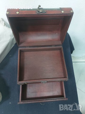 кутия за бижута №6, снимка 2 - Сувенири от дърво - 40786904