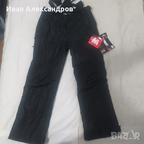 Нов дамски ски/сноуборд гащеризон Crane, разм.М, снимка 2 - Зимни спортове - 53016015