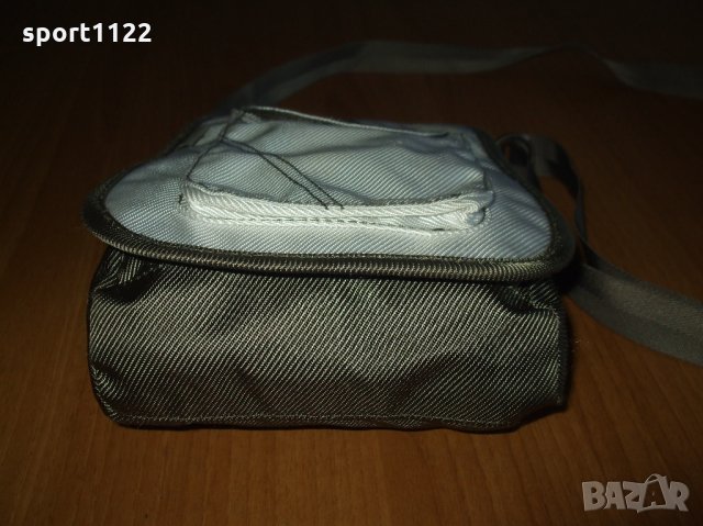 Columbia дамска спортна чантичка, снимка 5 - Чанти - 26403306