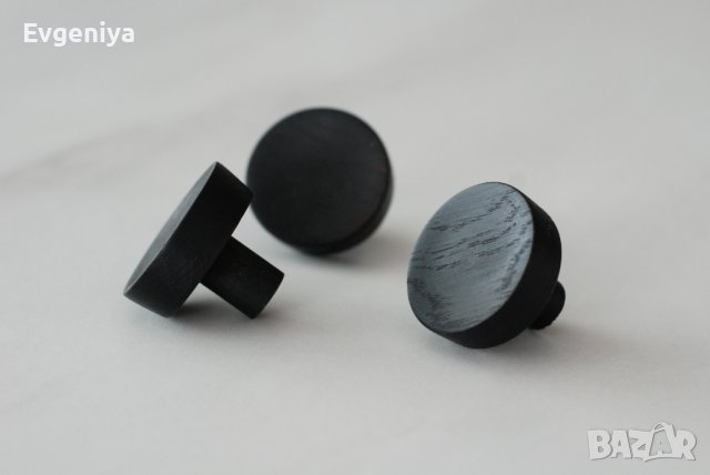 Кръгла черна мебелна дръжка от Дъб масив, снимка 1