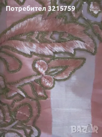 Копринена покривка , бродерия сърма и копринени конци, снимка 12 - Покривки за маси - 50303663