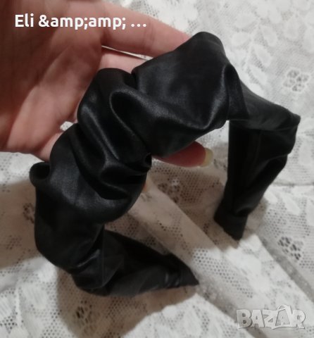 Черна набрана диадема имитация на кожа