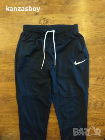 Nike - страхотно мъжко долнище КАТО НОВО , снимка 3 - Спортни дрехи, екипи - 43717207