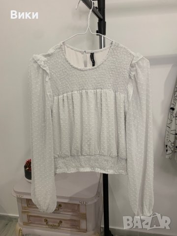 Блуза в размер M-L, снимка 9 - Блузи с дълъг ръкав и пуловери - 44096824