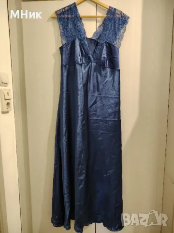 Дамска нощница 