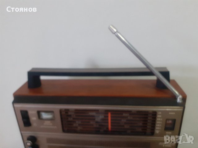 Радио SELENA B-216 СССР, снимка 5 - Радиокасетофони, транзистори - 43141285