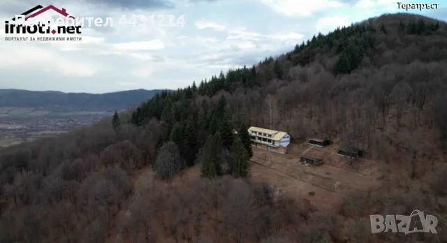 Почивна база с прилежащ терен, 10000 м2 София област, гр. Ботевград, снимка 5 - Парцели - 49710824