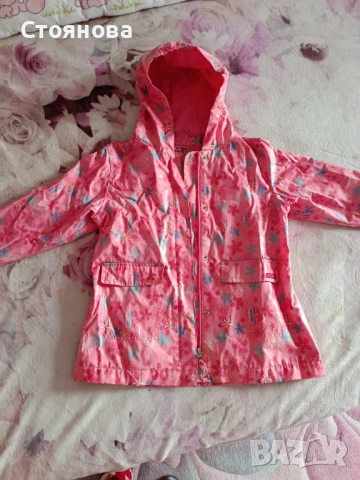 Дъждобран за момиченце, снимка 6 - Детски якета и елеци - 53602986