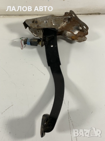 Спирачен педал Нисан Терано 2 Spirachen Pedal Nissan Terrano II (92-07)г. , снимка 3 - Части - 51615639