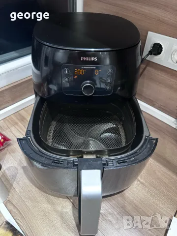 Фритюрник Air Fryer Philips, снимка 3 - Фритюрници - 49544340