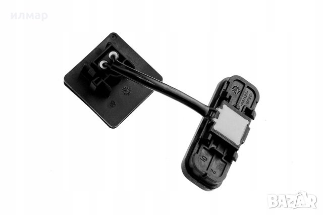 26117542238 Бутон за заключване на багажника/пета врата на Опел Инсигния, снимка 2 - Части - 27163052