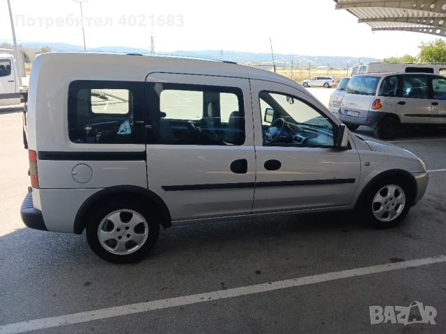 Опел Комбо, снимка 5 - Автомобили и джипове - 50848144