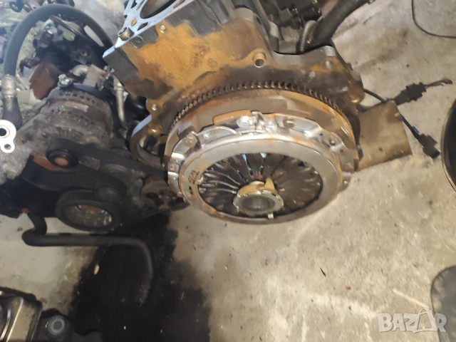 Двигател Santa fe 1-2003г-113кс-2.0, снимка 4 - Части - 53464540