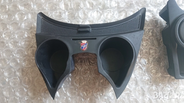 Предни и задни поставки чаши за форд фокус до 2004год. , снимка 2 - Аксесоари и консумативи - 48389286