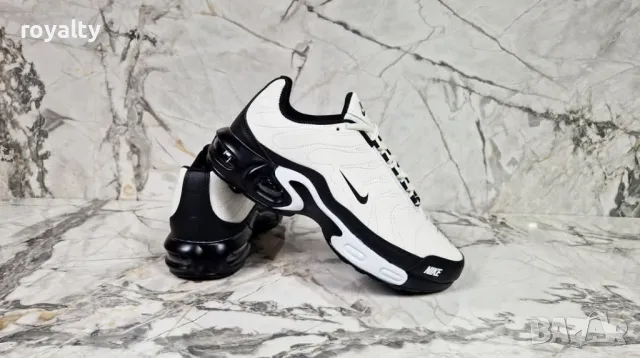 Nike мъжки маратонки , снимка 2 - Маратонки - 49064946