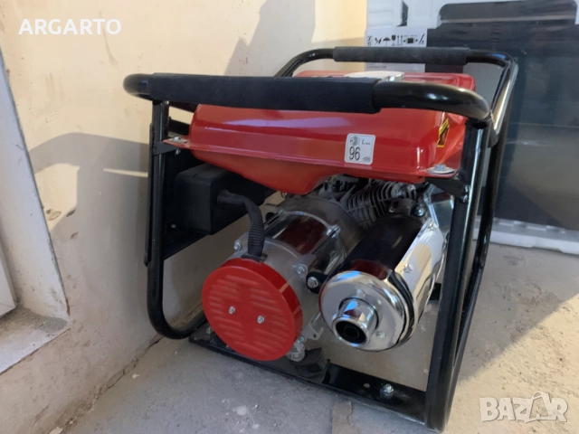 Бензинов генератор за ток Raider 2.8KW, снимка 3 - Други инструменти - 52968996