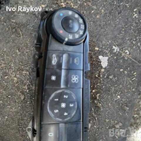панел климатик Mercedes E Class W211 , 2118300085 , снимка 2 - Части - 50178345