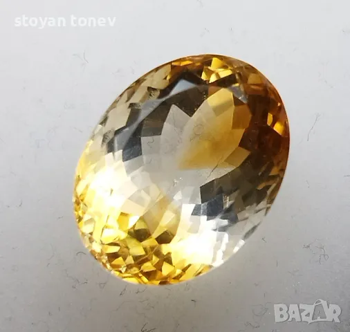 Рядък двуцветен цитрин с невероятен блясък и тегло 11.63кт.! Нов!, снимка 3 - Други - 47963465