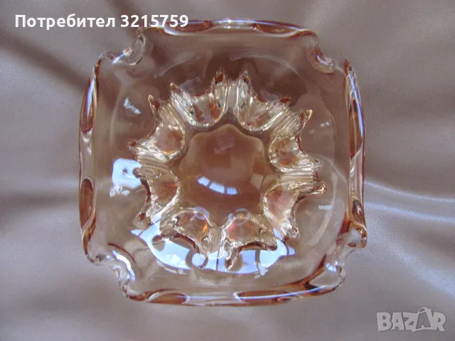кристална купа,пепелник, цветно стъкло, ръчна изработка Колекционерство Изделия от стъкло Купи, Фрук, снимка 2 - Декорация за дома - 48618012