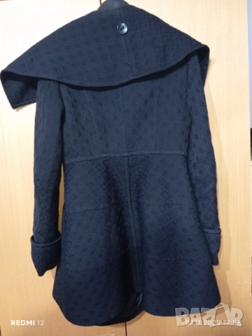 Продавам, снимка 2 - Палта, манта - 52384841