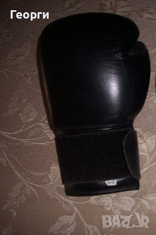 Боксова ръкавица