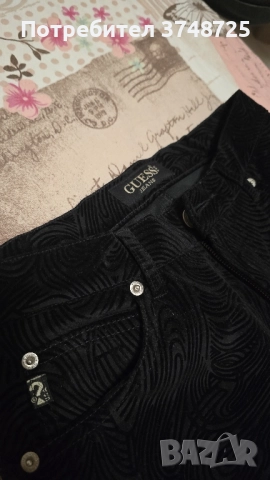 Велурени дънки Guess, снимка 4 - Дънки - 52335157