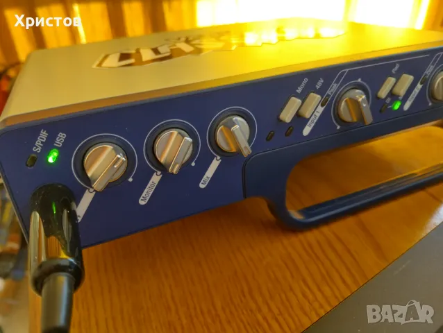Професионална звукова карта, снимка 2 - Аудиосистеми - 49413715