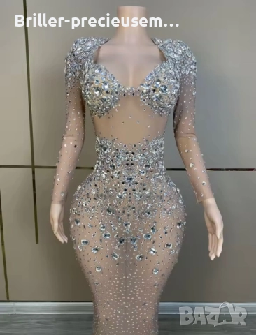 Рокля с камъни 