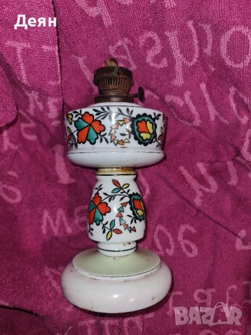 Стара лампа ,порцелан , снимка 4 - Антикварни и старинни предмети - 44927343