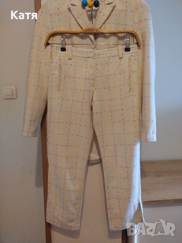 Дамски костюм в размер XS, снимка 5 - Костюми - 52431497