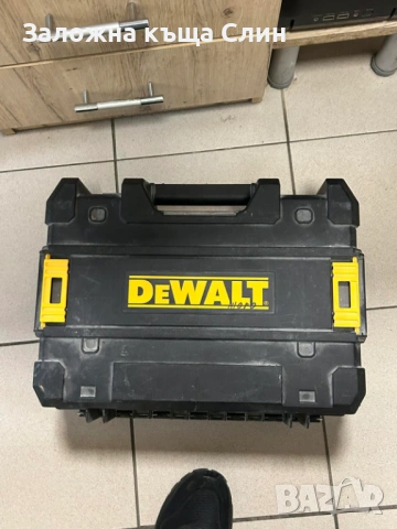 Лазерен нивелир линеен DeWALT DCE089D1G 360° , снимка 6 - Други инструменти - 53308263