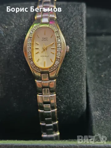 Дамски часовник Q&Q, снимка 5 - Дамски - 49396411